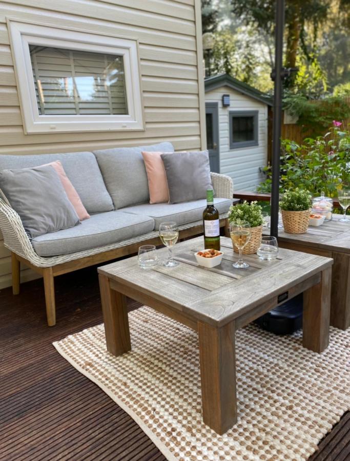 Luxe Chalet Met Prachtig Terras Op De Veluwe , Veel Privacy Hoenderloo Eksteriør billede